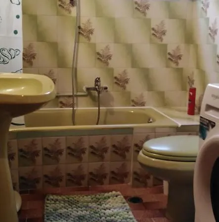 ομορφο διαμερισμα με μεγαλες βεραντες Apartment *